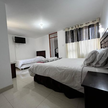 Hostal Santa Rosa Caraz Luaran gambar