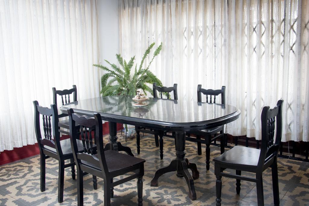 Hostal Santa Rosa Caraz Luaran gambar